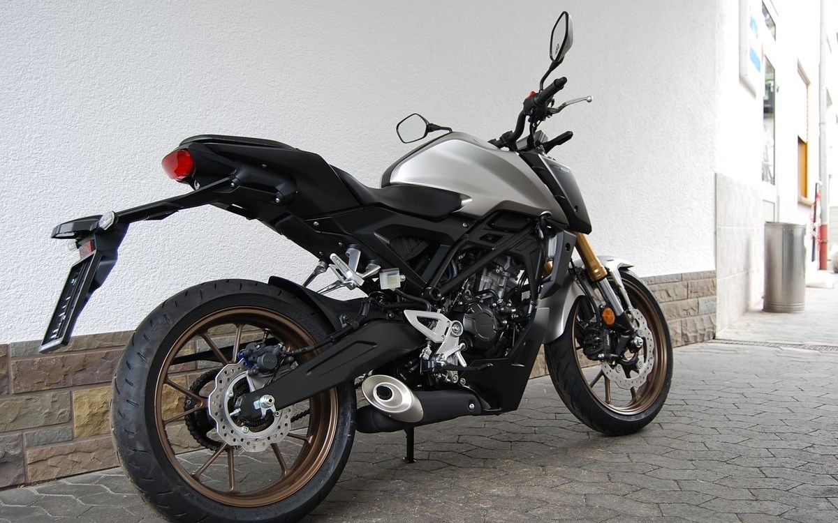 Angebot Honda CB125R