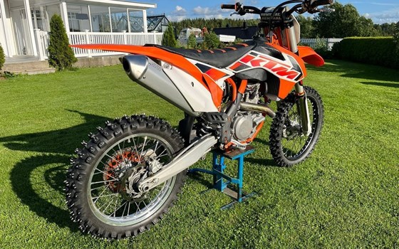 Gebrauchtmotorrad KTM 450 SX - Bild 2 Gebrauchtmotorrad KTM 450 SX - Bild 2