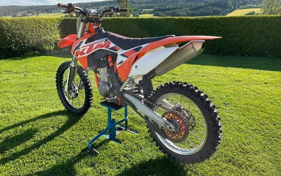 Gebrauchtmotorrad KTM 450 SX - Bild 4 Gebrauchtmotorrad KTM 450 SX - Bild 4