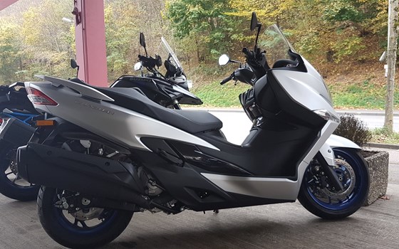 Gebrauchtmotorrad Suzuki Burgman 400 - Bild 1