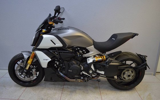 Gebrauchtmotorrad Ducati Diavel 1260 S - Bild 6