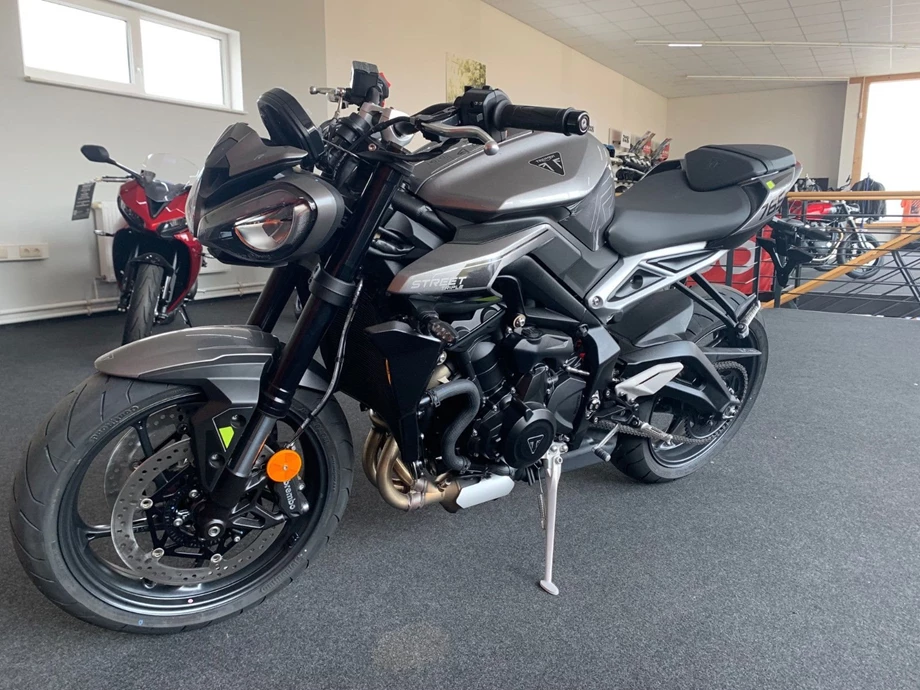 Angebot Triumph Street Triple R Bild 2: Angebot Triumph Street Triple R