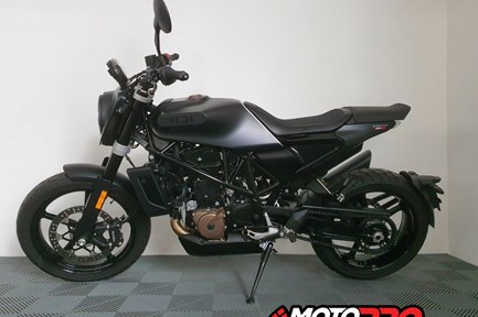 Husqvarna Svartpilen 701