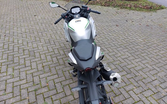 Neufahrzeug Kawasaki Ninja 7 Hybrid - Bild 10