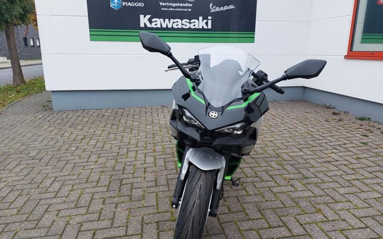 Neufahrzeug Kawasaki Ninja 7 Hybrid - Bild 2