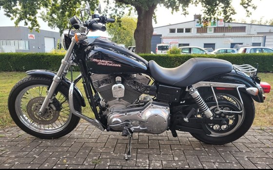 Gebrauchtmotorrad Harley-Davidson Dyna Super Glide FXD - Bild 5
