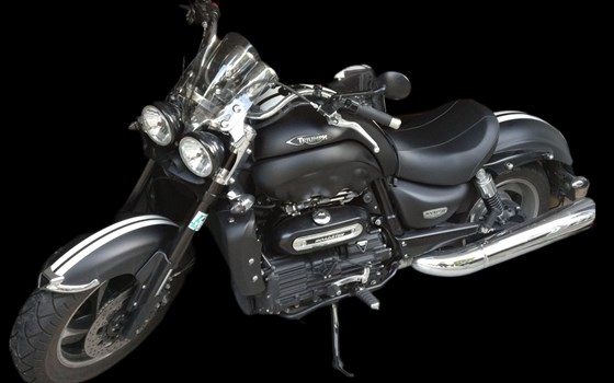 Gebrauchtmotorrad Triumph Rocket III Roadster - Bild 1 Gebrauchtmotorrad Triumph Rocket III Roadster - Bild 1
