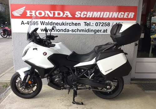 Honda NT1100 DCT