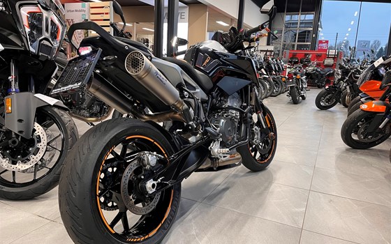 Gebrauchtmotorrad KTM 790 Duke - Bild 6 Gebrauchtmotorrad KTM 790 Duke - Bild 6