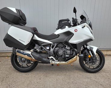 Honda NT1100 DCT