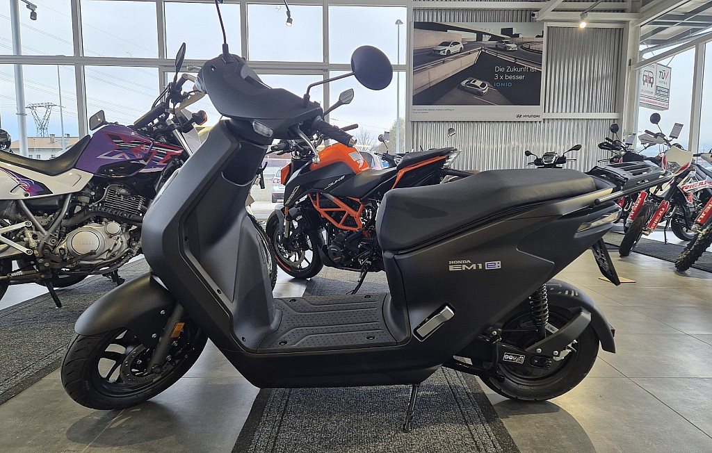 Honda EM1 e 