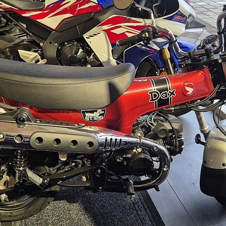 Honda Dax 125