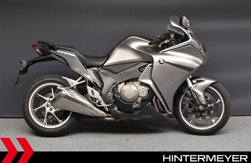 Gebrauchtmotorrad Honda VFR 1200 F