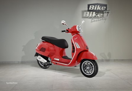 Vespa GTS 310 Super (Rosso Coraggioso)
