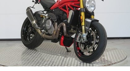 Gebrauchtfahrzeug Ducati Monster 1200 S