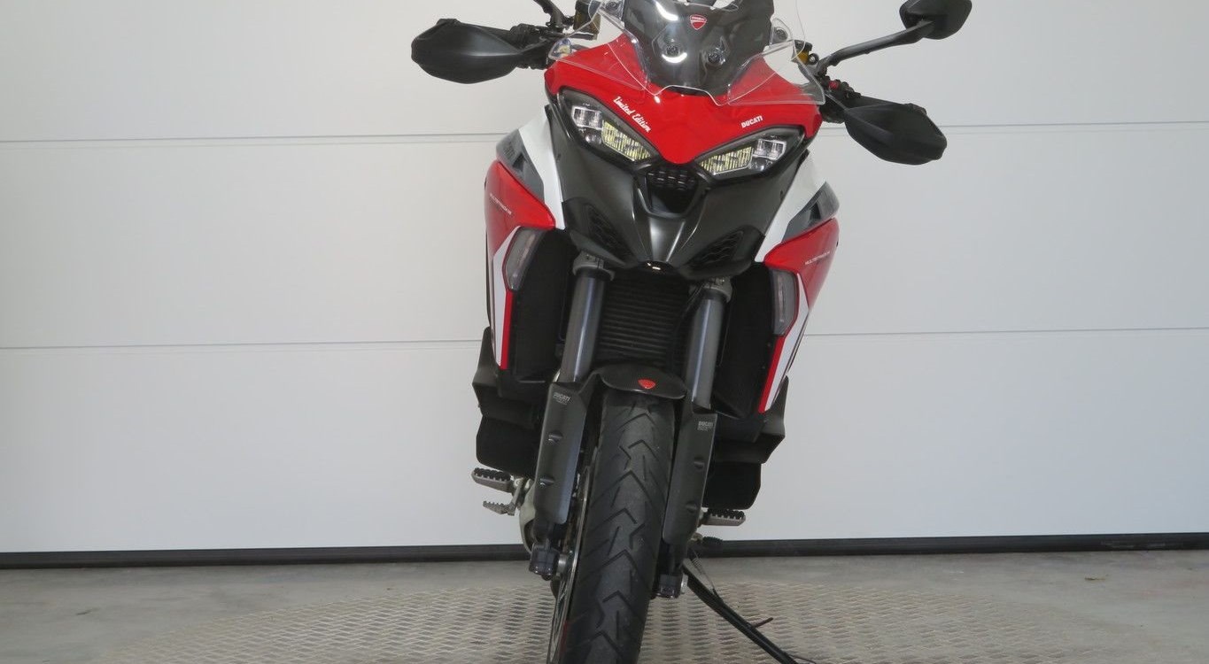 Offer Ducati Multistrada V4 S Sport