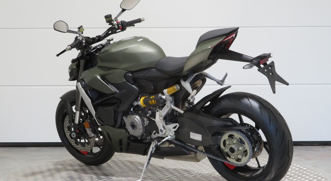 Offer Ducati Streetfighter V2