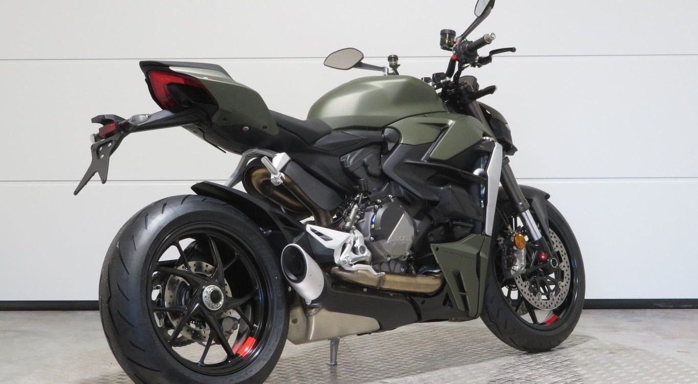 Offer Ducati Streetfighter V2