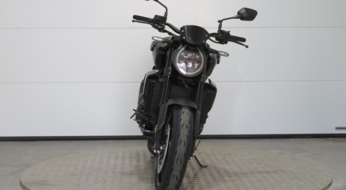 Offer Honda CB1000R Black Edition