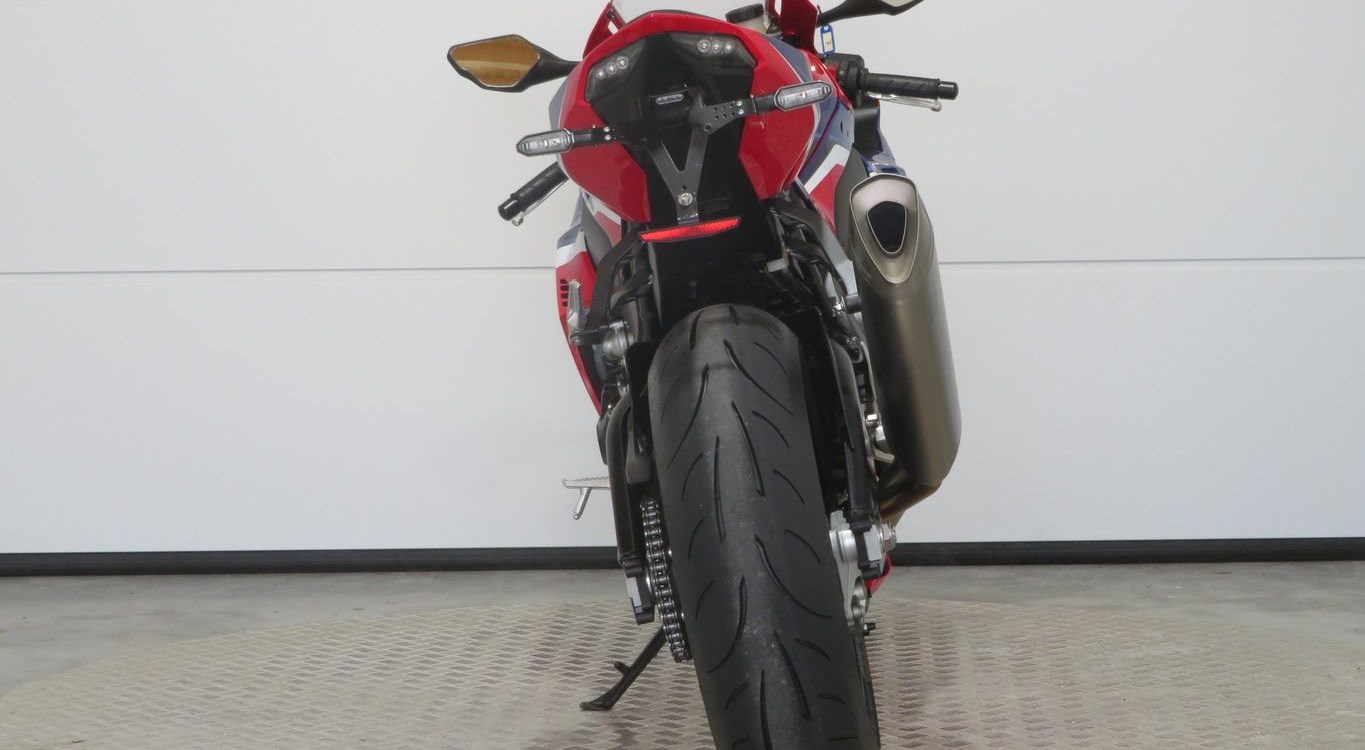 Offer Honda CBR1000RR-R Fireblade