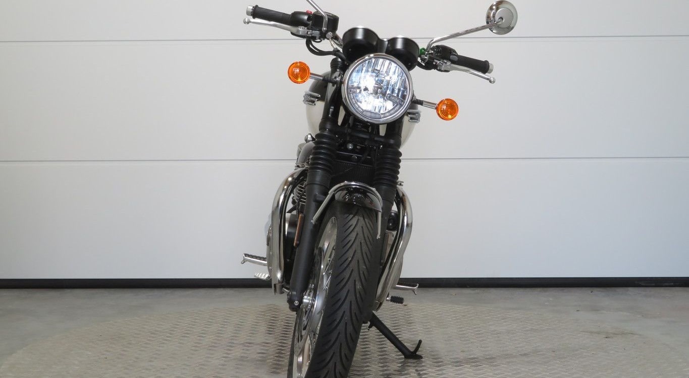 Offer Triumph Bonneville T120