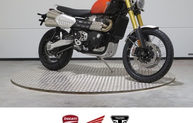 Triumph Scrambler 1200 XE