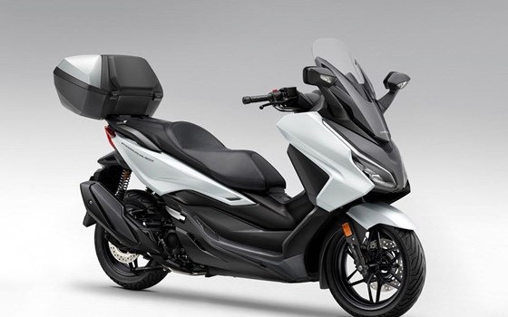 Gebrauchtmotorrad Honda Forza 350 - Bild 3