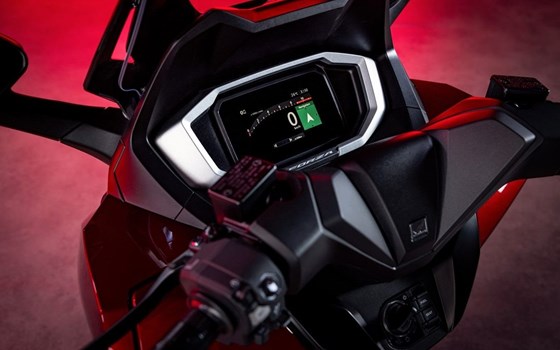 Gebrauchtmotorrad Honda Forza 350 - Bild 5