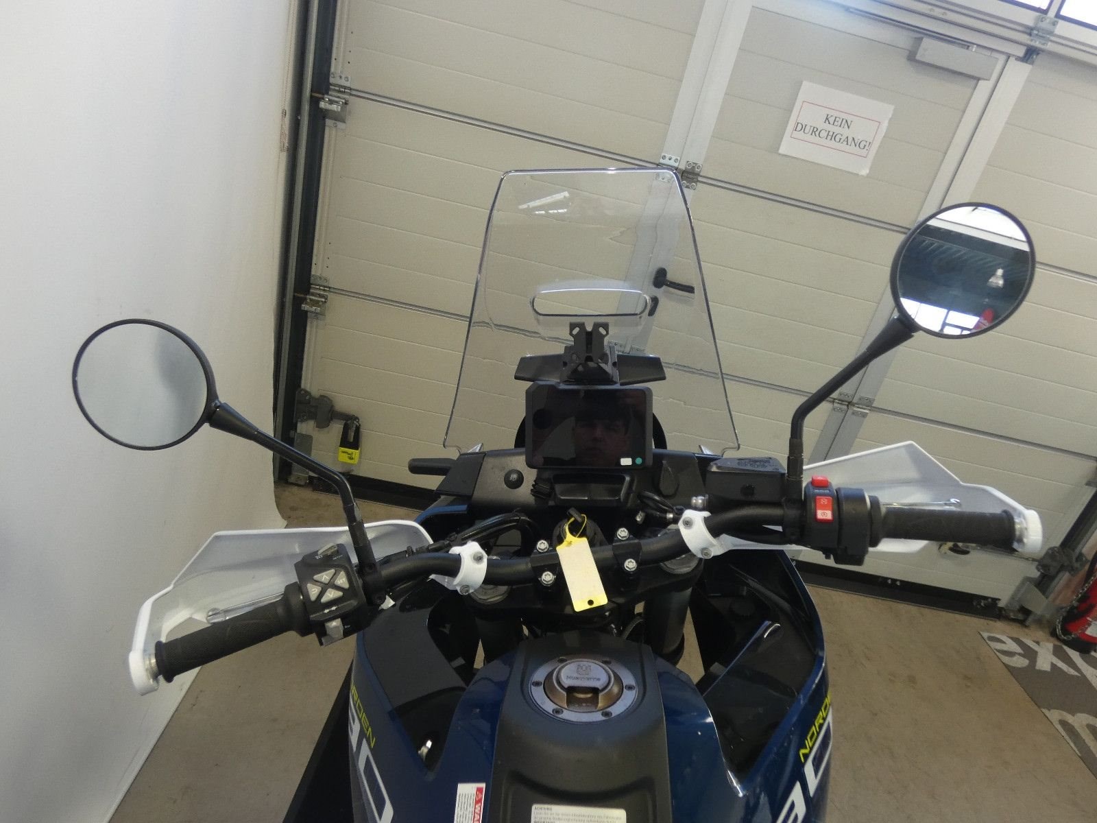 Husqvarna Norden 901 Expedition