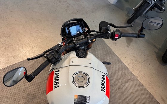 Gebrauchtmotorrad Yamaha XSR900 - Bild 7