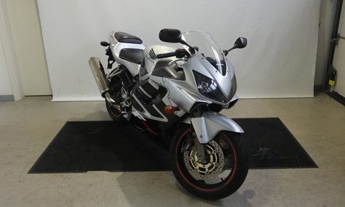 Honda CBR 600 F