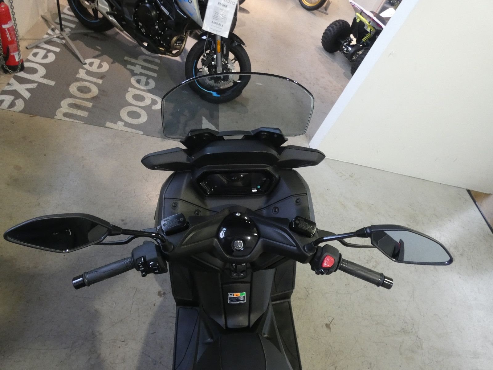 Yamaha XMAX 300