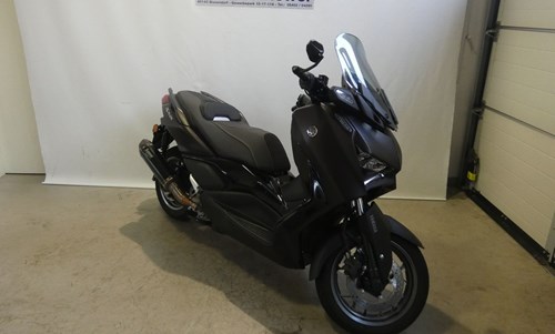 Yamaha XMAX 300 Tech MAX