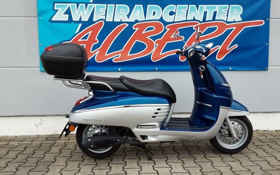 Gebrauchtmotorrad Peugeot Django 50 4T Allure - Bild 10