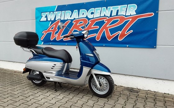 Gebrauchtmotorrad Peugeot Django 50 4T Allure - Bild 4