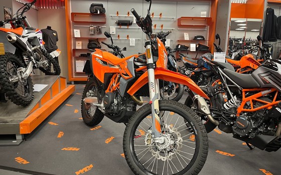 Gebrauchtmotorrad KTM 690 Enduro R - Bild 2