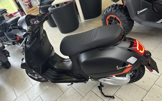 Neufahrzeug Vespa TS - Bild 10