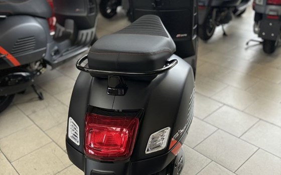 Neufahrzeug Vespa TS - Bild 3