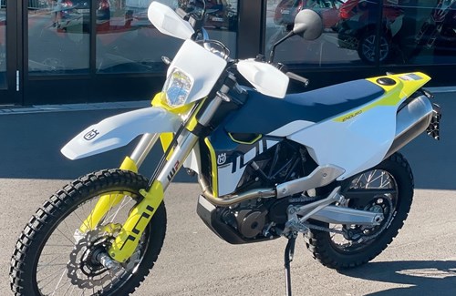 Neumotorrad Husqvarna 701 Enduro