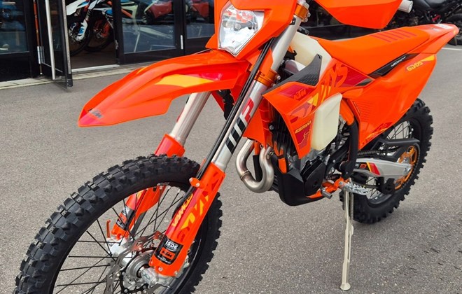 KTM 450 EXC-F SIX DAYS