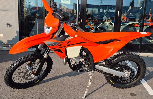 Neumotorrad KTM 450 EXC-F