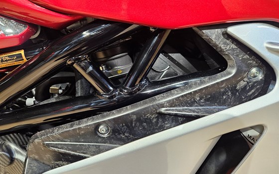 Neufahrzeug MV Agusta Superveloce 1000 Serie Oro - Bild 8