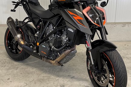 KTM 1290 Super Duke R