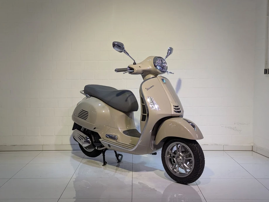 Angebot Vespa GTS 125 Bild 1: Angebot Vespa GTS 125