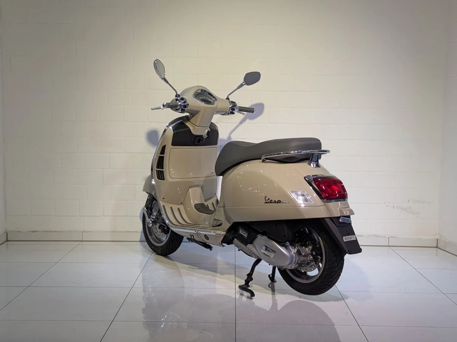 Angebot Vespa GTS 125 Bild 4: Angebot Vespa GTS 125