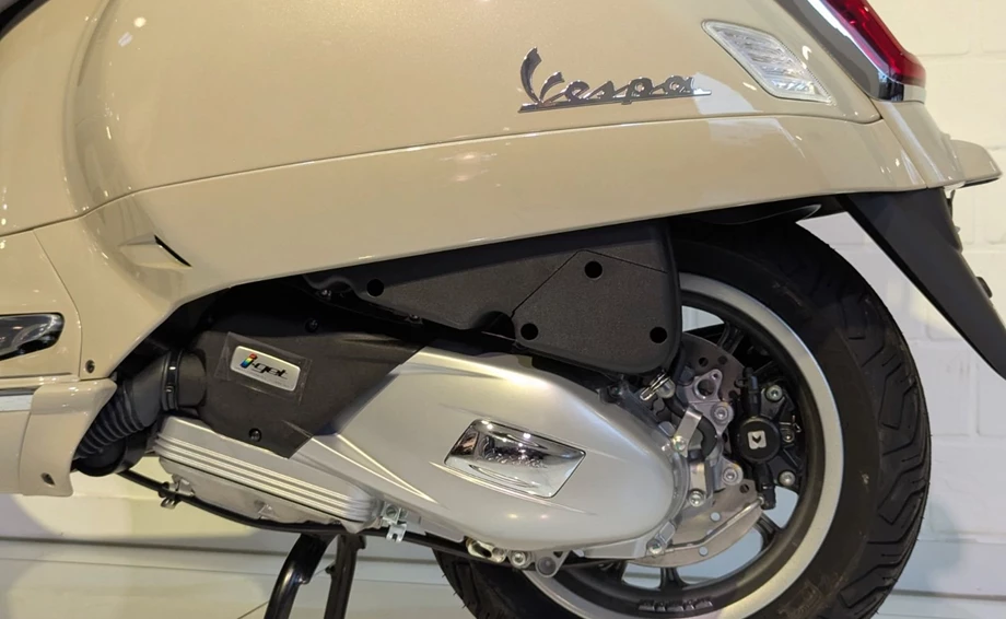 Angebot Vespa GTS 125 Bild 6: Angebot Vespa GTS 125