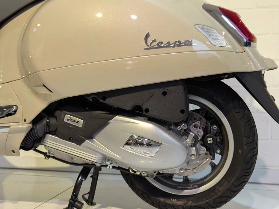 Angebot Vespa GTS 125 Bild 6: Angebot Vespa GTS 125