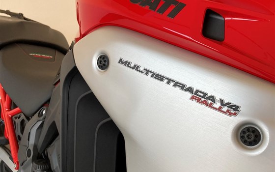 Gebrauchtmotorrad Ducati Multistrada V4 Rally - Bild 3 Gebrauchtmotorrad Ducati Multistrada V4 Rally - Bild 3