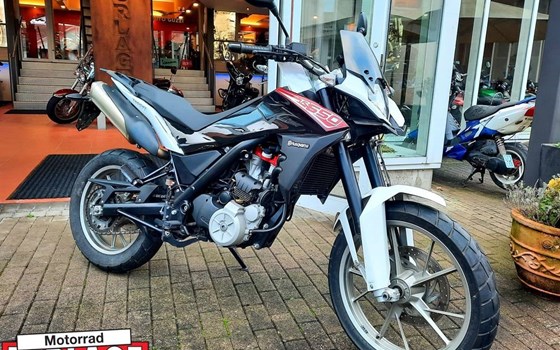 Gebrauchtmotorrad Husqvarna TR 650 Strada - Bild 1