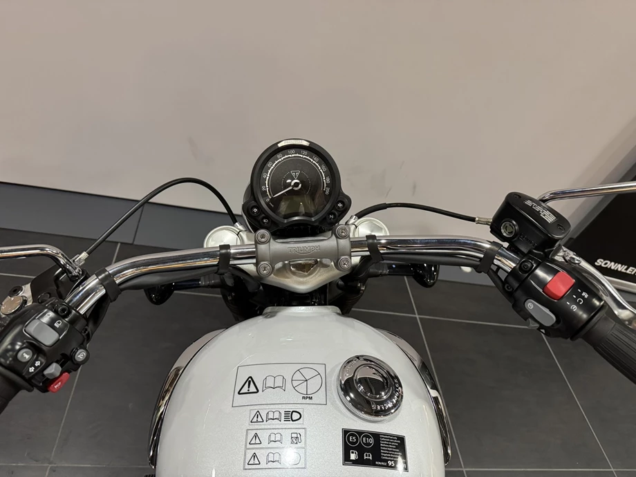 Angebot Triumph Bonneville Speedmaster Bild 8: Angebot Triumph Bonneville Speedmaster